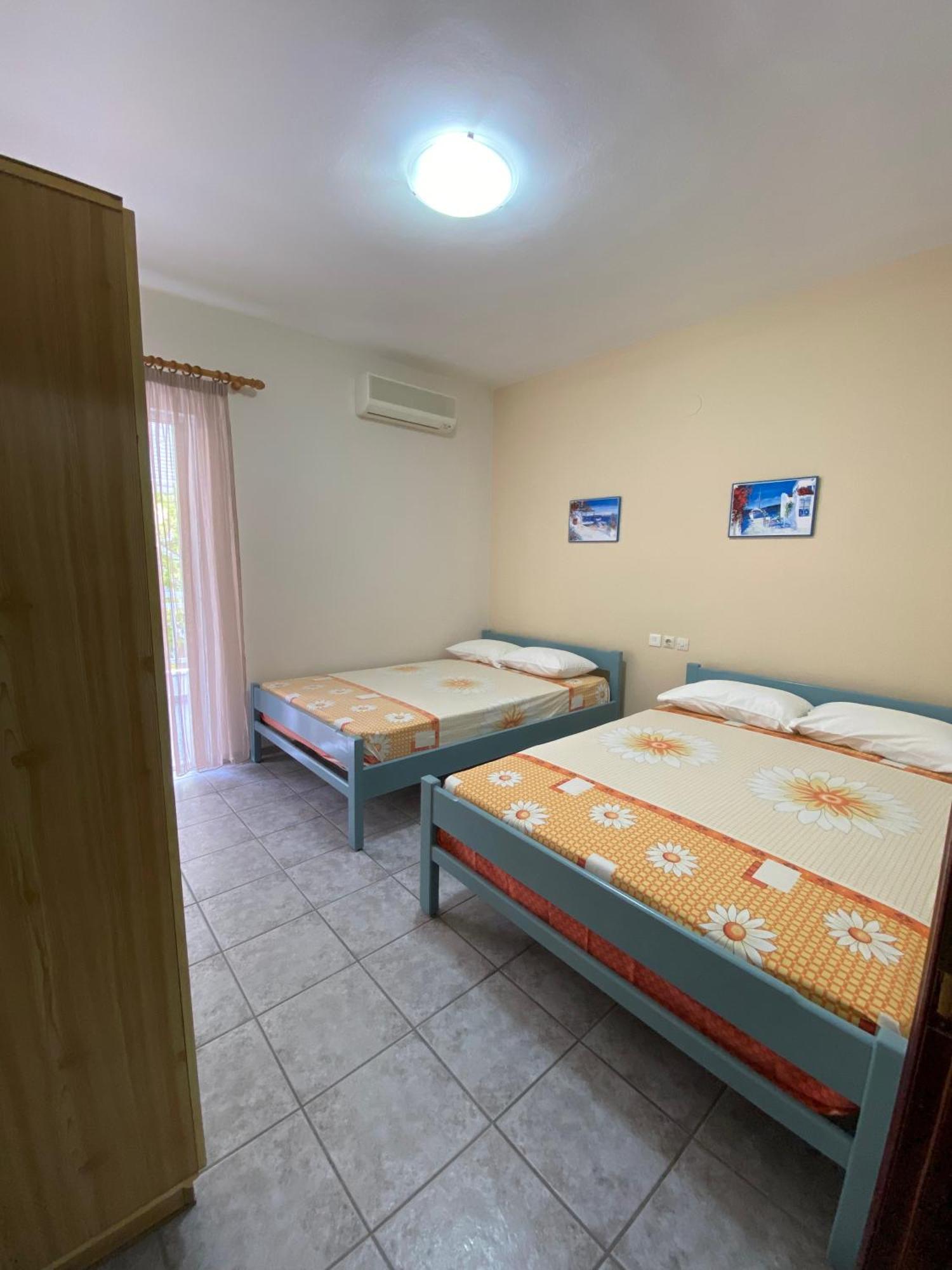 Villa Ilias Olympiakí Aktí Exterior foto